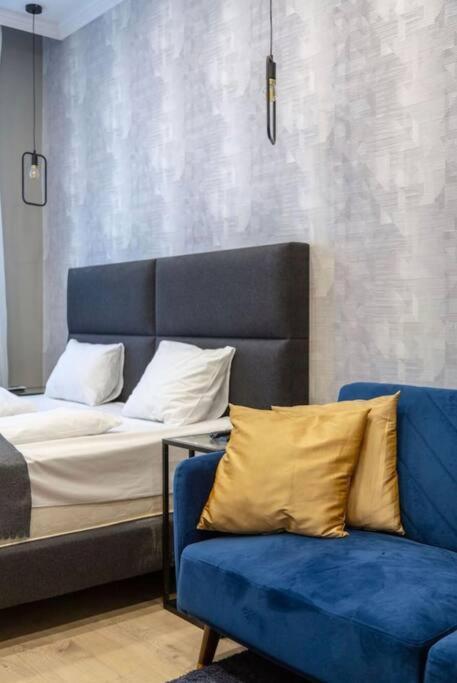 Luxurious Studio Located In The Heart Of بودابست المظهر الخارجي الصورة